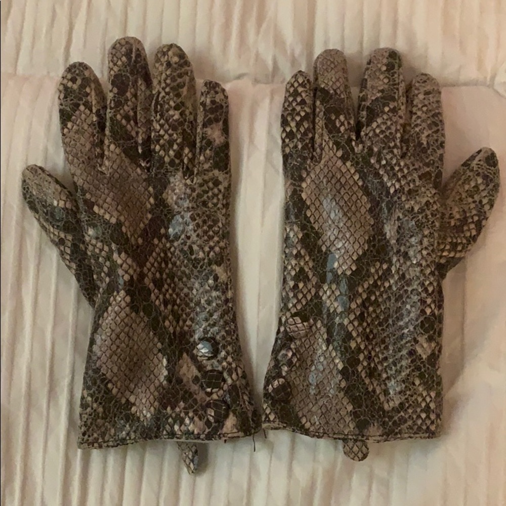Python Printed Gloves - image 1